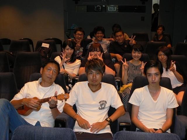 「死んだ目をした少年」主演・清水尚弥、紗都希らDVD発売を喜ぶ