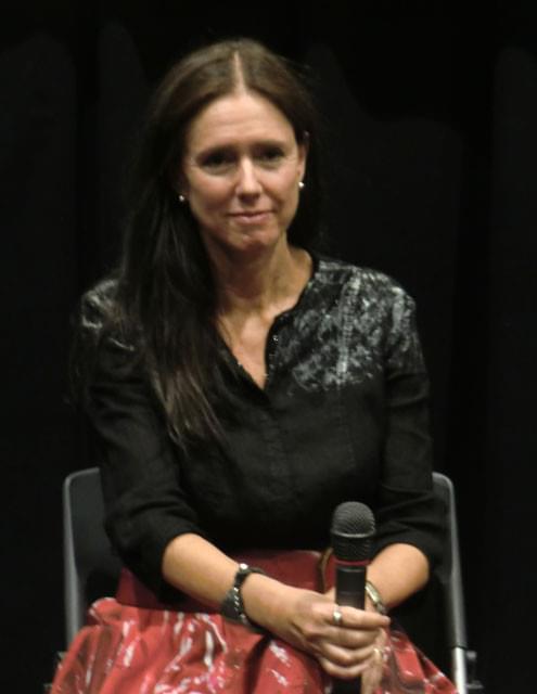 「夏の夜の夢」劇場公開決定 ジュリー・テイモア監督が来日「映画と舞台のハイブリッド」