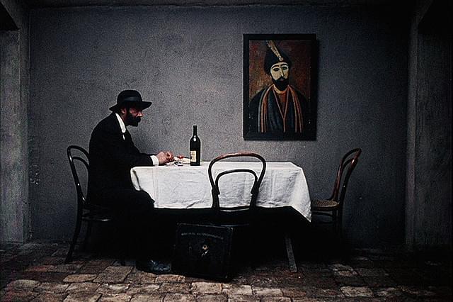 37年ぶりに再上映！「百万本のバラ」モデルの画家描く「放浪の画家ピロスマニ」予告編