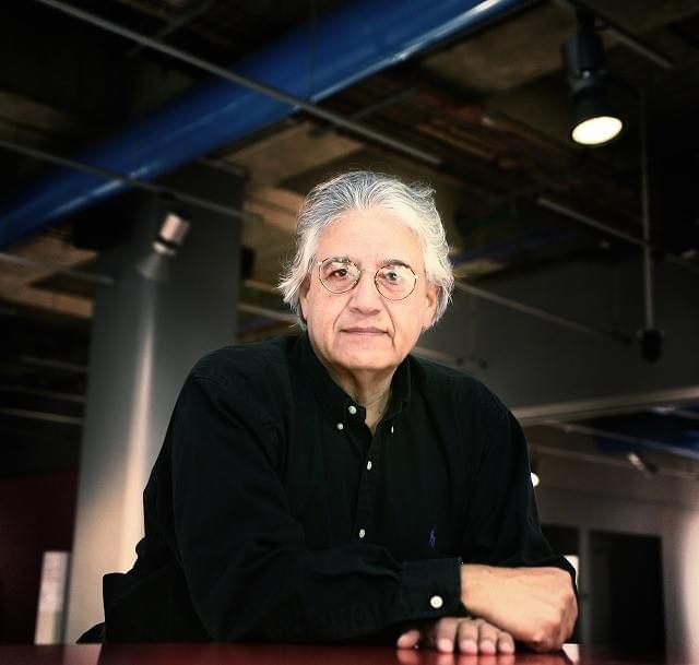 「光のノスタルジア」チリのドキュメンタリー作家に、巨匠F・ワイズマンが聞く