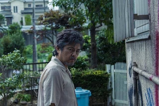 (C)2016「葛城事件」製作委員会