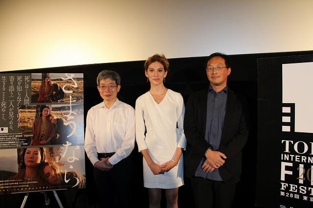 （左から）平田オリザ氏、 ブライアリー・ロング、深田晃司監督