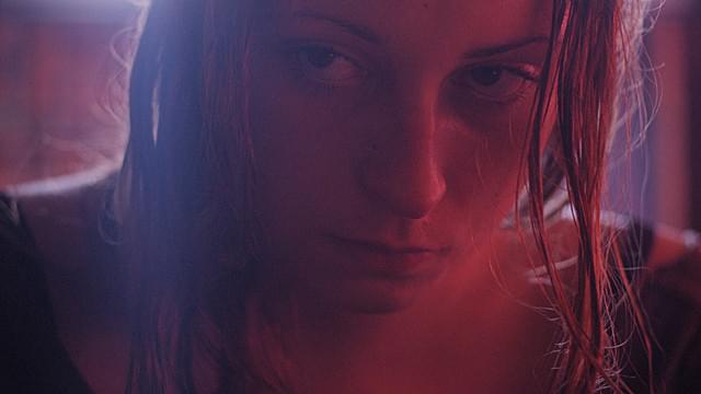 あなた以外は全部ゴミ―「神様なんかくそくらえ」予告で愛とドラッグにおぼれる