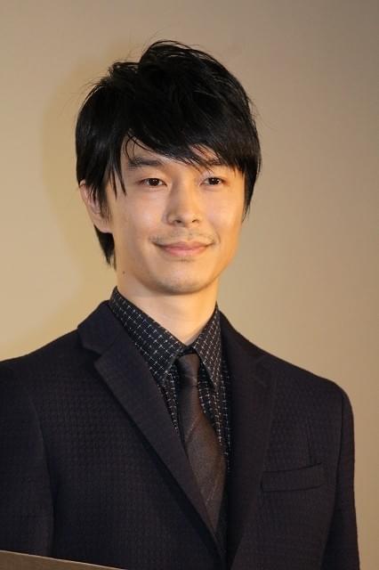 西島秀俊、「MOZU」長谷川博己の生“チャオ！”目撃し感動「人気がすごい」