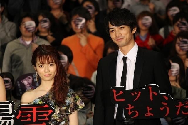 ぱるる、急性胃腸炎でも気合十分！初主演ホラー「劇場霊」舞台挨拶に登場