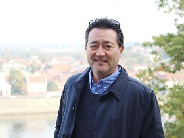 「杉原千畝」C・グラック監督、唐沢寿明とともに“日本のシンドラー”に迫る