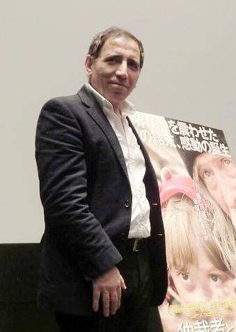モフセン・マフマルバフ監督、「映画人は人の痛みと夢を語るもの」