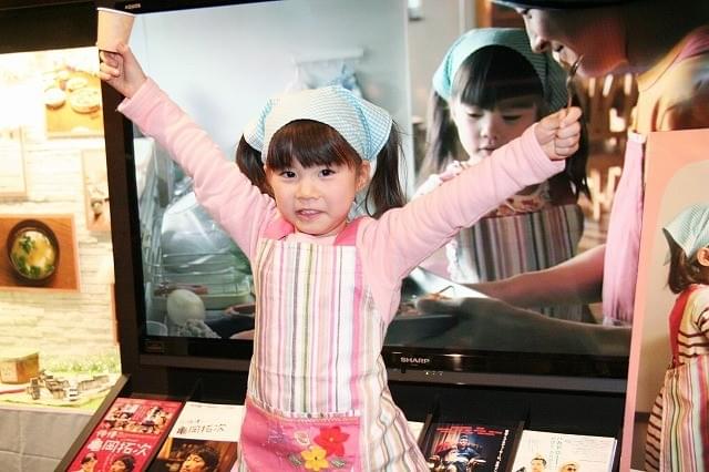 「はなちゃんのみそ汁」赤松えみなちゃん、“広末ママ”不在のイベントで大暴走！