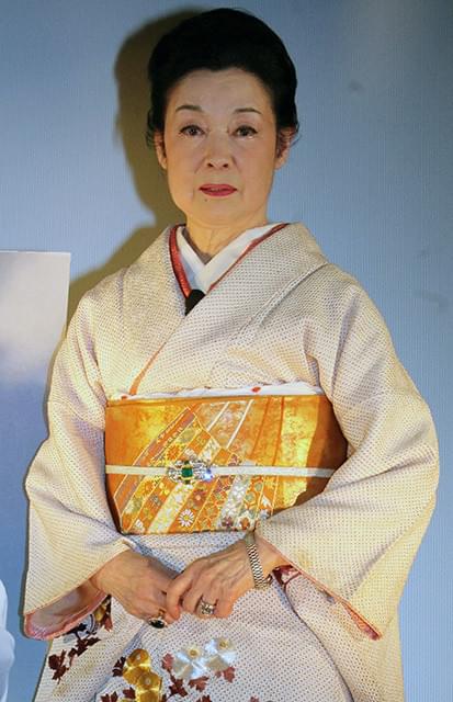 舞台挨拶に立った若尾文子