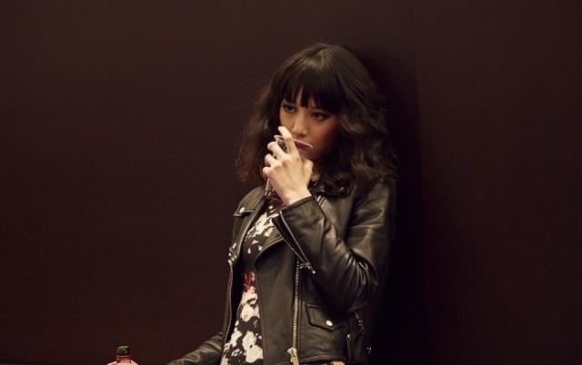 夏帆、まるで別人！「ピンクとグレー」でケバケバメイク披露し新境地