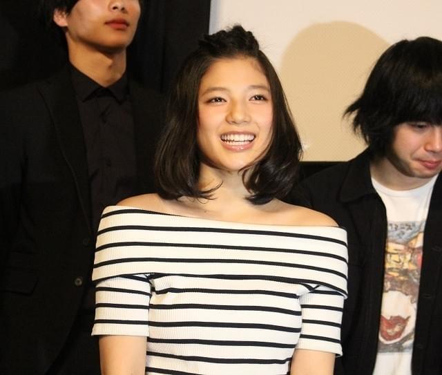「E-girls」石井杏奈、ひたむきな被災者とらえた主演映画は「心にしみる言葉に注目」