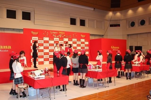 土屋太鳳＆松井愛莉＆広瀬すず、バレンタインデーの予定は仕事