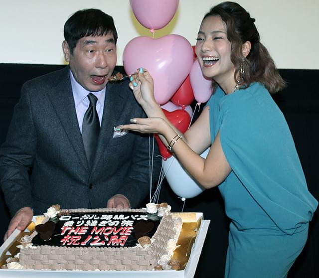 舞台挨拶に立った蛭子能収と三船美佳