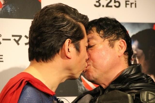 未だ謎の「バットマン vs スーパーマン」のストーリー、ダチョウ倶楽部が予想した内容とは？