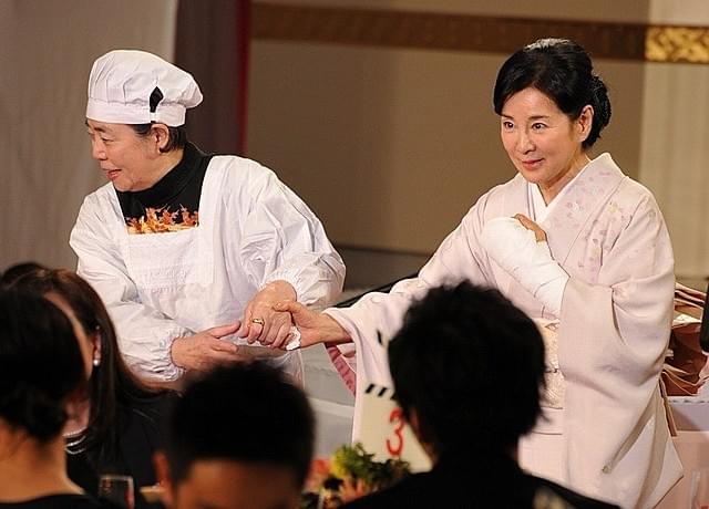 吉永小百合、手首を骨折していた「気を入れ直して頑張る」