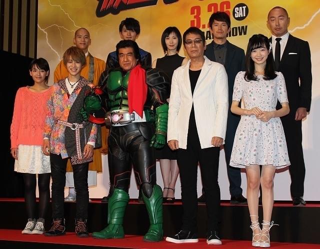 「仮面ライダー1号」藤岡弘、45年ぶりのマスクオフ姿にファン歓喜！