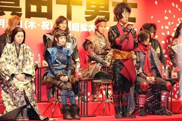 勘九郎主演「真田十勇士」撮了 堤幸彦監督、松坂桃李に「馬と並走して」と無茶ぶり