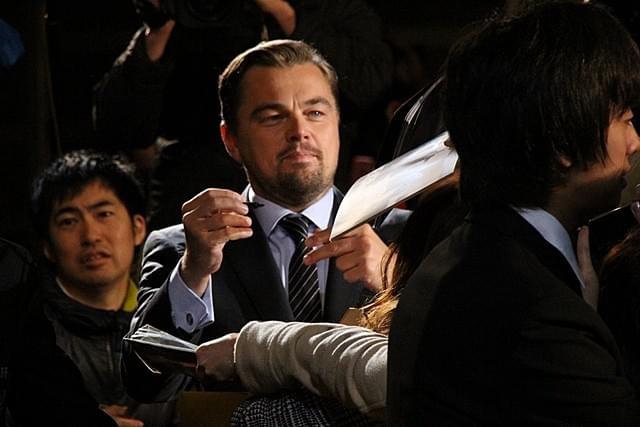 ディカプリオ「レヴェナント」オスカー受賞を祝し鏡開きに挑戦！