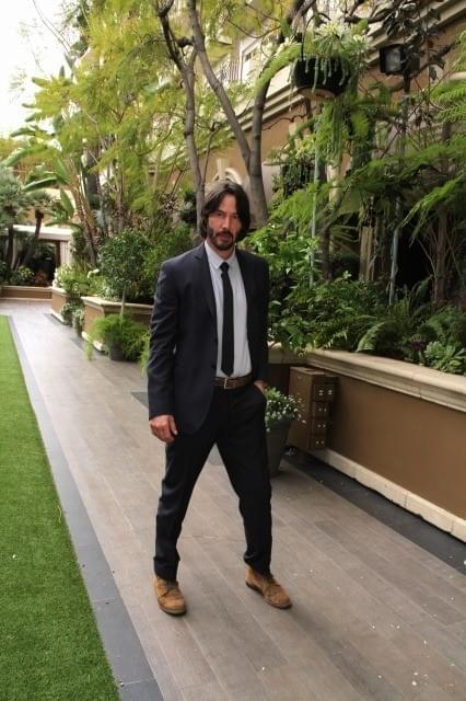 キアヌ・リーブス、「砂上の法廷」の弁護士役は「マトリックス」のネオに近い！