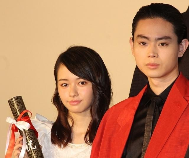 25日に全国319スクリーンで公開!