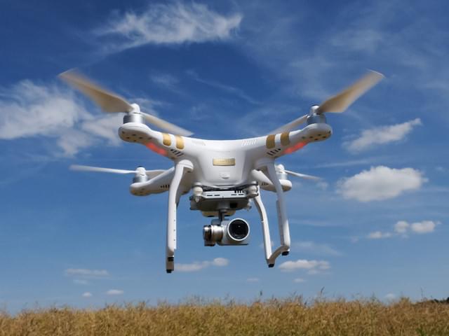 ドローンの一般量産機体を全国販売