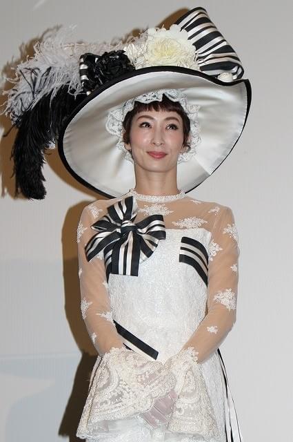 元男役・霧矢大夢、舞台「マイ・フェア・レディ」主演も「女のポーズわからん」