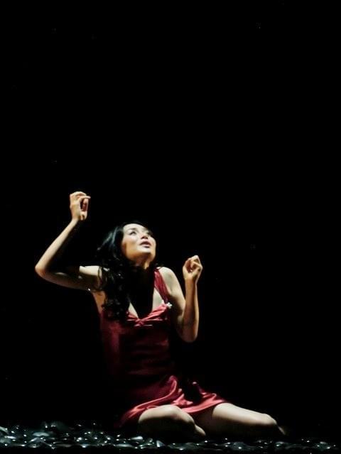 中谷美紀が妻、愛人、愛人の娘の1人3役「魂を込めて演じたい」 舞台「猟銃」再演