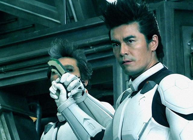 伊藤英明が驚きの姿に変異