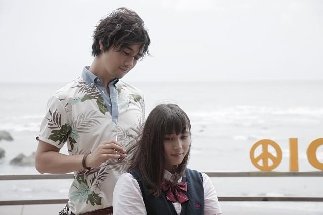 広瀬アリス＆斎藤工、映画初共演！女子高生が美容師に恋する「サムシング ブルー」