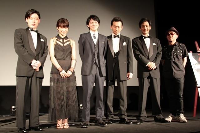 客席は満員の大盛況