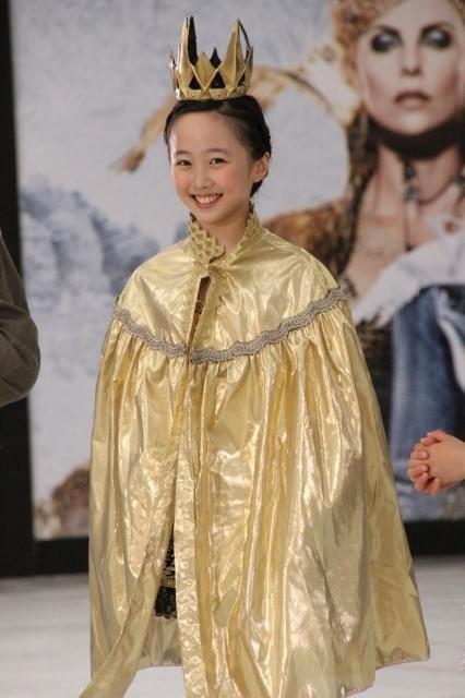 本田望結＆紗来姉妹、「スノーホワイト」続編の世界観をスケートで表現！