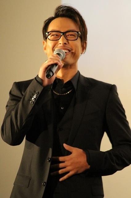 岩田剛典、舞台挨拶で佐藤大樹に闘魂注入！AKIRAの無茶ぶりに苦笑い