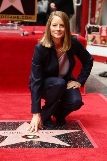 ジョディ・フォスターがハリウッド殿堂入り！“娘”クリステン・スチュワートも祝福