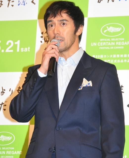 樹木希林、200本のカーネーションに「こんな金あるなら」とボヤキ節もニッコリ