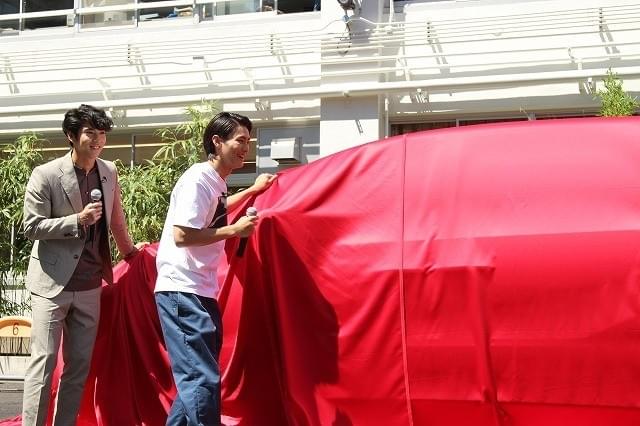 野村周平＆賀来賢人、お気に入りのドライブデートスポットは？