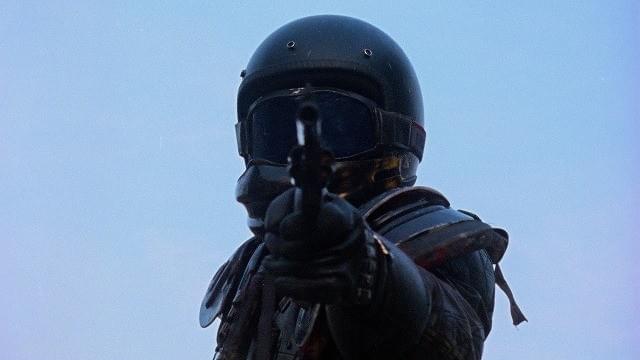 「狂い咲きサンダーロード」が国内実写映画史上最速で目標支援金額を達成