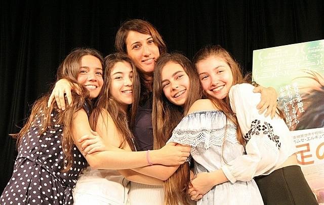 デニズ・ガムゼ・エルギュベン監督と4人の女優陣