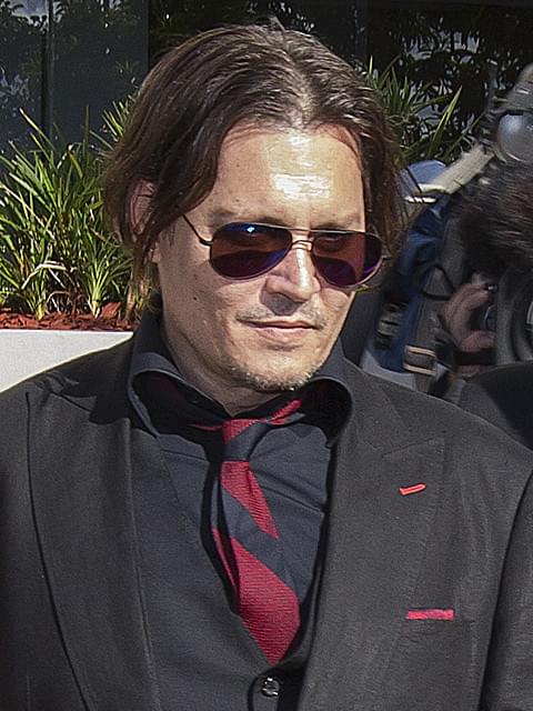 25年かけて収集した9点を手放すことに…