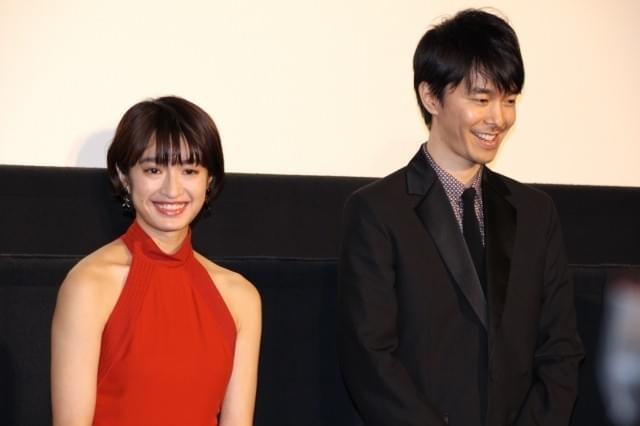 門脇麦、「二重生活」撮影で長谷川博己を徹底“尾行”！「ニヤニヤしながら見ていた」