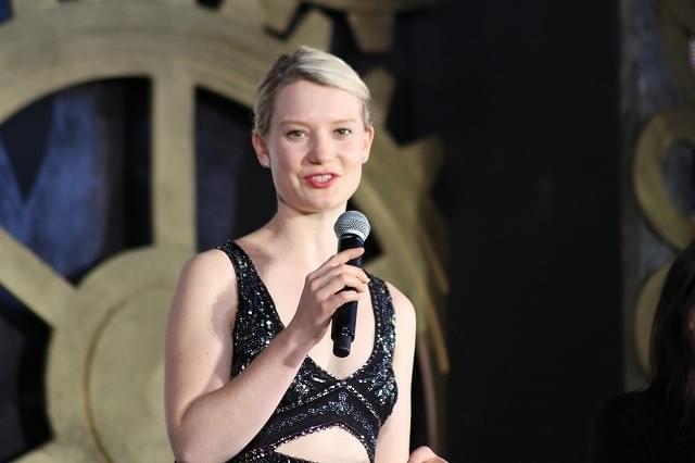 ミア・ワシコウスカにファン2000人歓喜！「アリス・イン・ワンダーランド」ジャパンプレミア開催