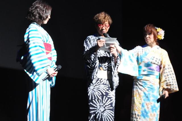 松岡茉優、“芸能界の父”山寺からの手紙にウルル