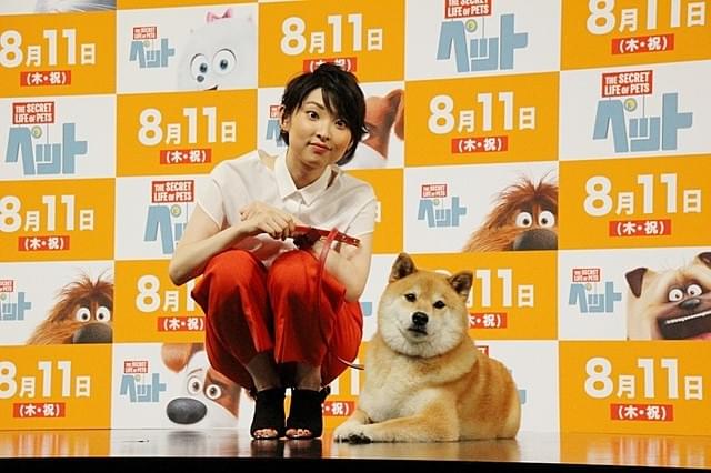 愛犬家の家入レオ、「ペット」テーマソングを初披露！人気の「柴犬まる」とも相性ピッタリ