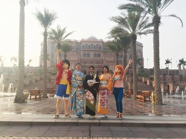 「SW フォースの覚醒」中東プレミアでも使われた会場