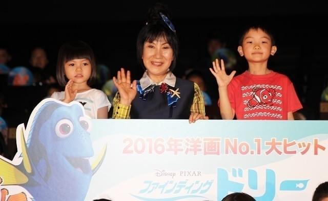 日本語吹き替えキャストの室井滋、菊地慶くん、青山ららちゃん