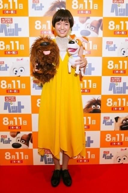 「ペット」吹き替え声優・佐藤栞里、バナナマンは本当に“キャラクター”に似ていた！