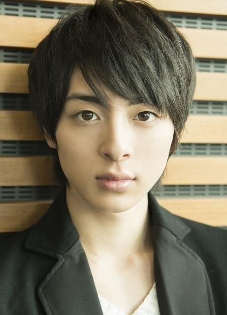 高杉真宙がホラーラジオドラマの語り部役に