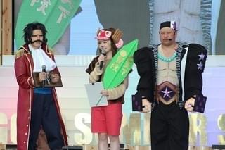 「ONE PIECE」炎天下のコスプレイベントで500人熱狂！