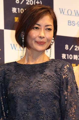 中山美穂、竜星涼と23歳差濃厚ラブシーン「調教のしがいがありました」