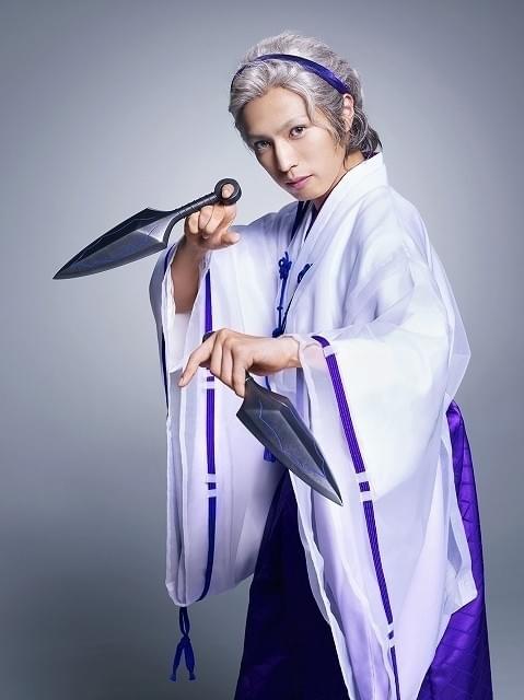 金城白子、その正体は……？