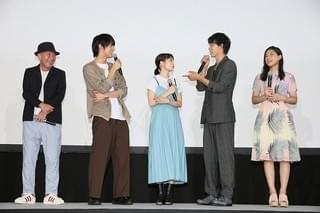 広瀬すず＆山崎賢人「四月は君の嘘」ロケ地・鎌倉高校にサプライズ凱旋！